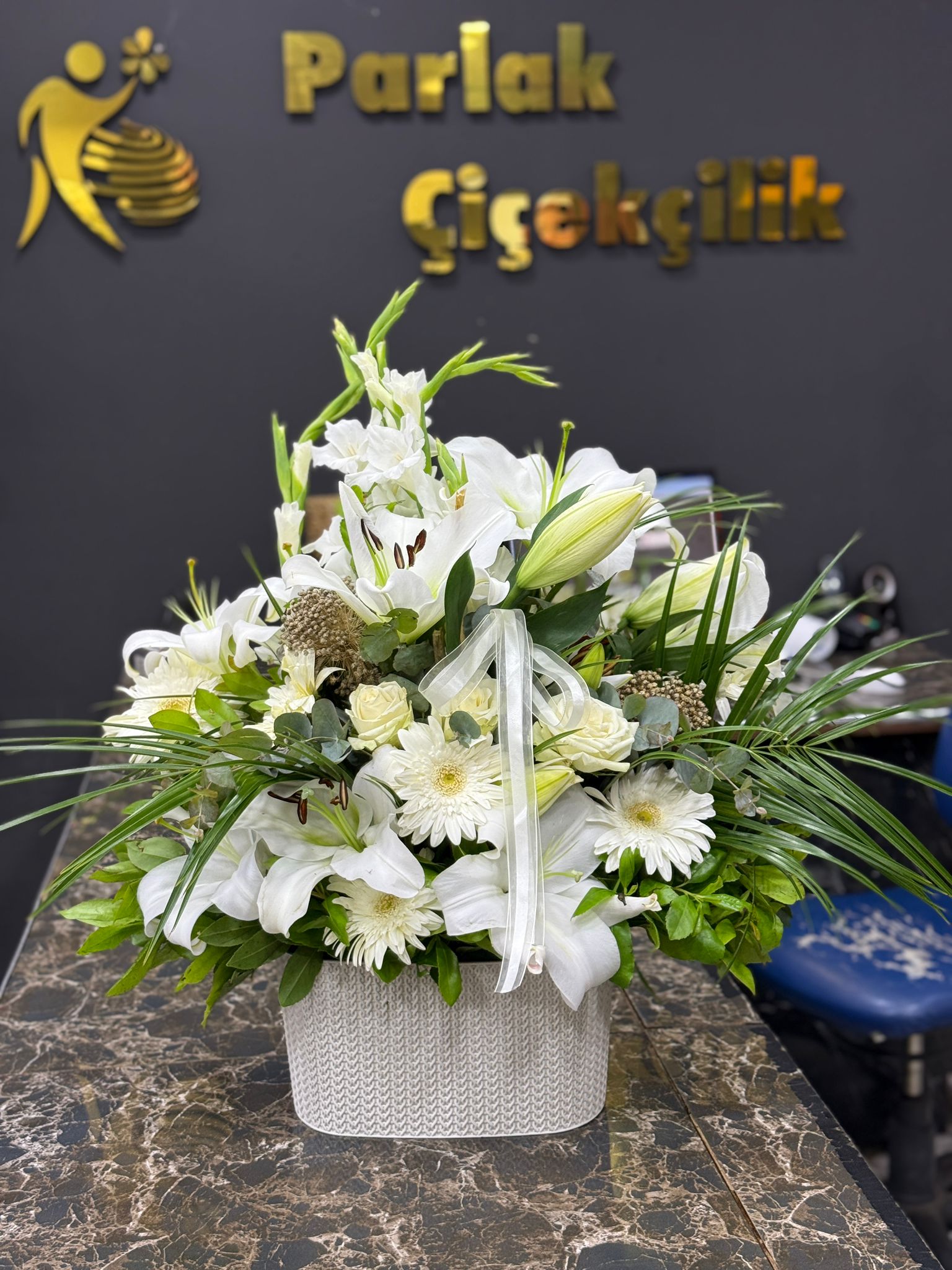 Premium Beyaz Lilyum Aranjman Byk Boy